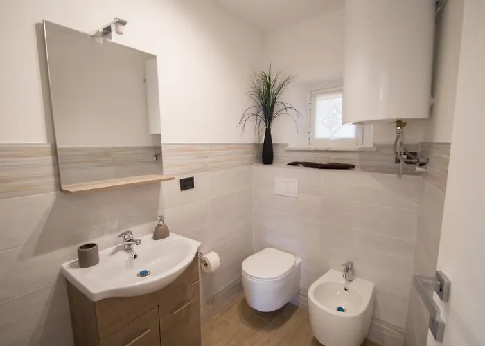 Apartment Bilocale A 90 Metri Dal Mare Varazze
